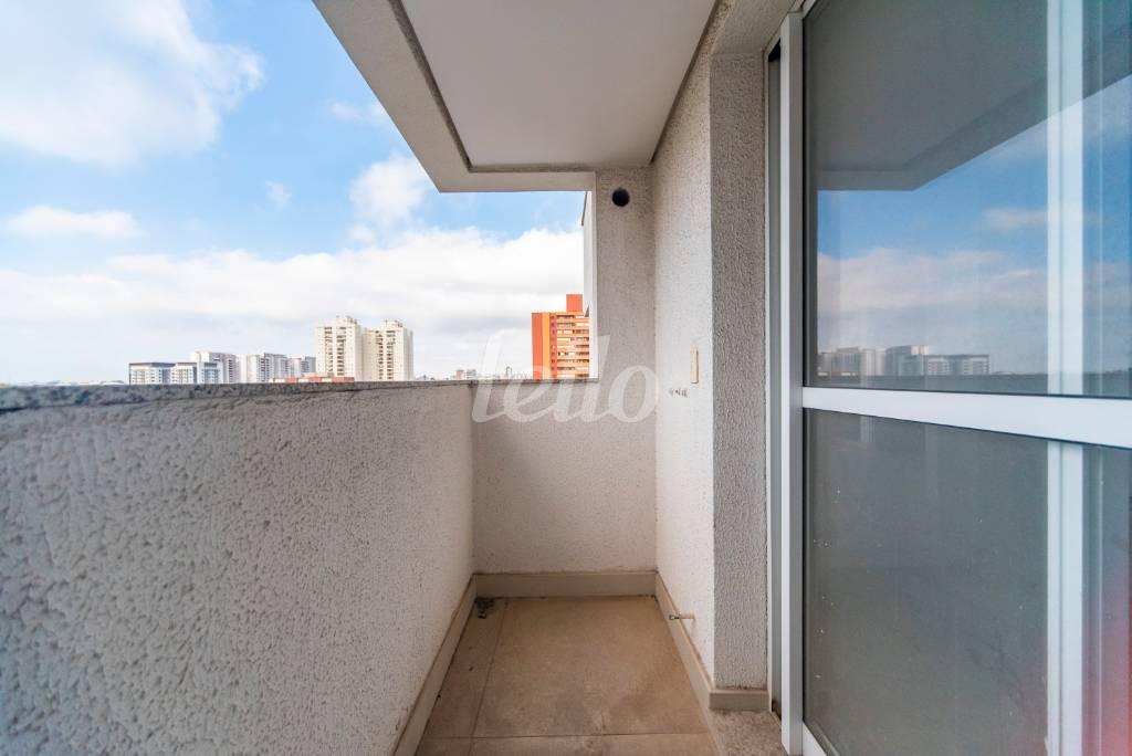 VARANDA DA ÁREA DE SERVIÇO de Apartamento à venda, Padrão com 175 m², 3 quartos e 3 vagas em Jardim - Santo André