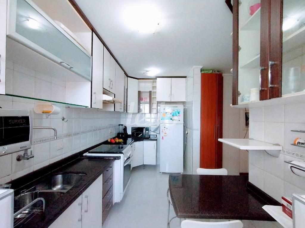 COZIHA de Apartamento à venda, Padrão com 82 m², 2 quartos e 1 vaga em Cambuci - São Paulo
