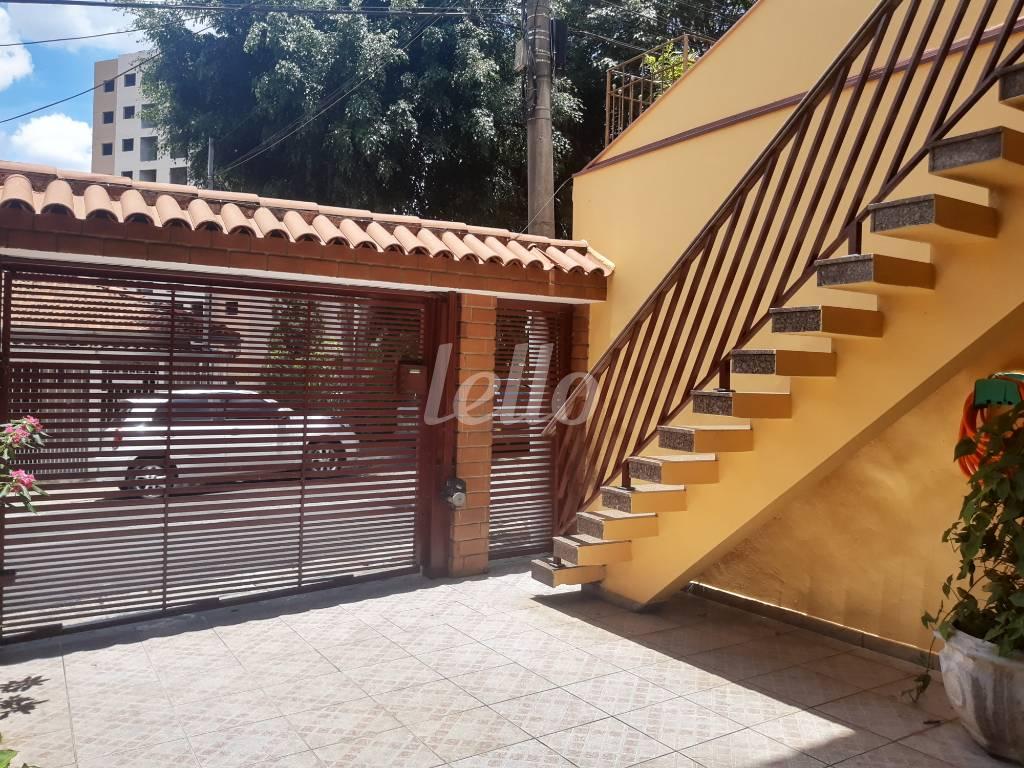 GARAGEM de Casa à venda, sobrado com 177 m², 4 quartos e 3 vagas em Vila Romero - São Paulo