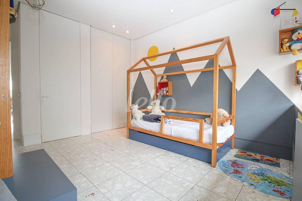 SUÍTE de Apartamento à venda, Padrão com 420 m², 2 quartos e 3 vagas em Higienópolis - São Paulo
