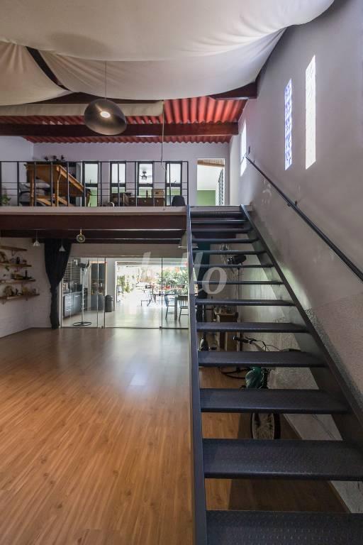SALA 3 de Casa à venda, sobrado com 300 m², e 2 vagas em Pinheiros - São Paulo
