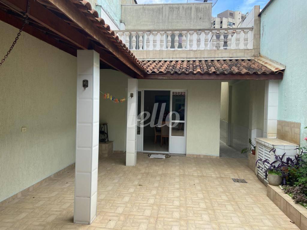 QUINTAL de Casa à venda, sobrado com 145 m², 3 quartos e 2 vagas em Mooca - São Paulo