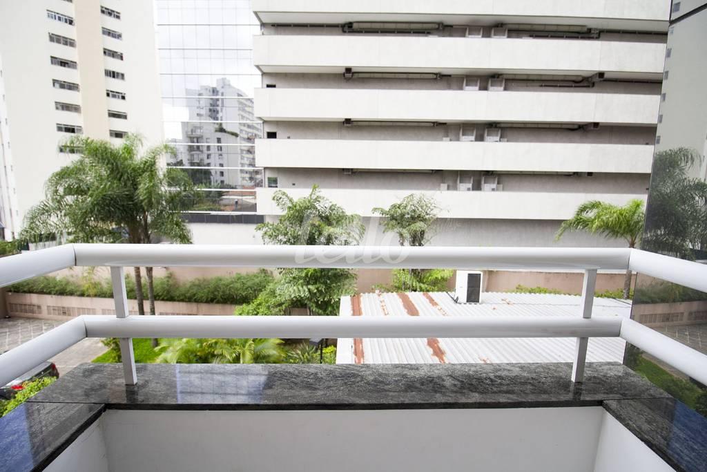 VARANDA de Apartamento à venda, Flat com 33 m², 1 quarto e 1 vaga em Paraíso - São Paulo