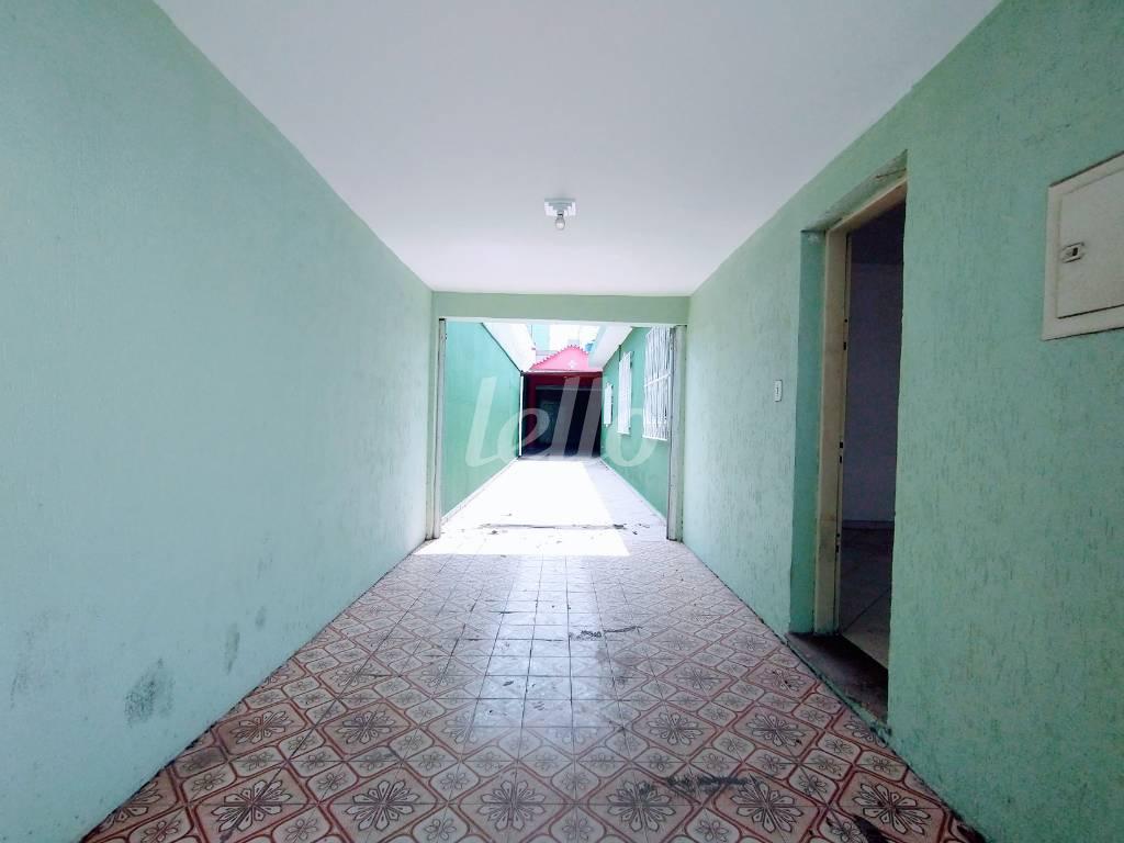 VAGAS de Casa para alugar, térrea com 160 m², 2 quartos e 7 vagas em Cidade Mãe do Céu - São Paulo