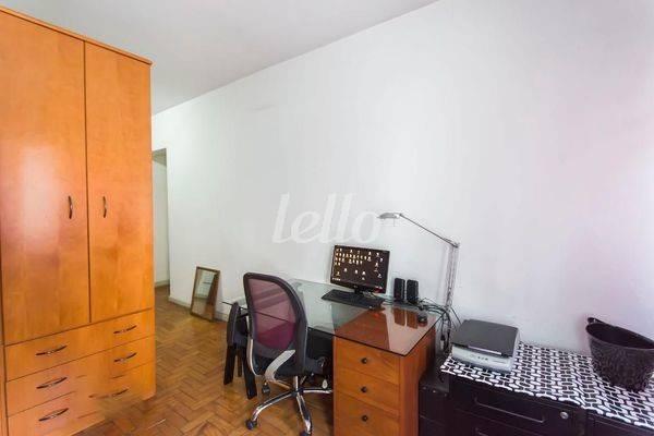 DORMITÓRIO de Apartamento à venda, Padrão com 70 m², 1 quarto e em Vila Nova Conceição - São Paulo