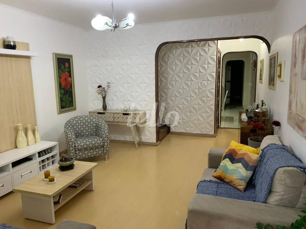 SALA de Casa à venda, sobrado com 172 m², 3 quartos e 2 vagas em Vila Prudente - São Paulo