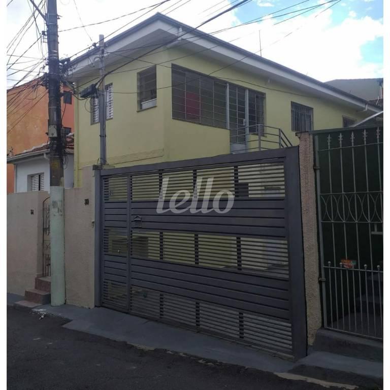 FACHADA de Casa à venda, assobradada com 160 m², 3 quartos e 3 vagas em Vila Formosa - São Paulo