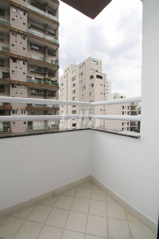 VARANDA de Apartamento para alugar, Flat com 29 m², 1 quarto e 1 vaga em Paraíso - São Paulo