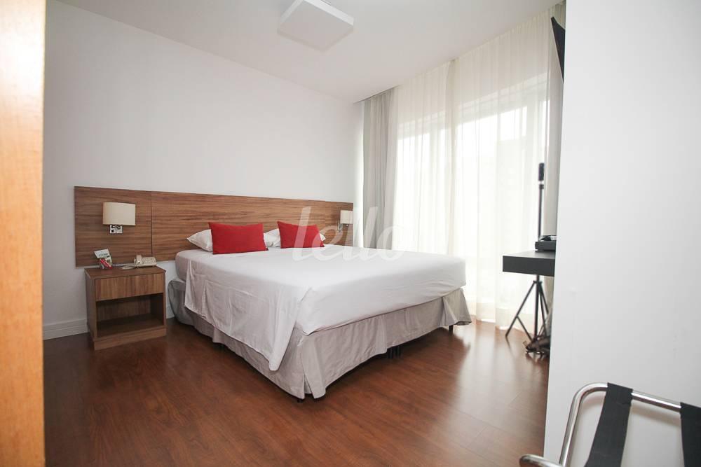 SUÍTE de Apartamento para alugar, Flat com 29 m², 1 quarto e 1 vaga em Paraíso - São Paulo