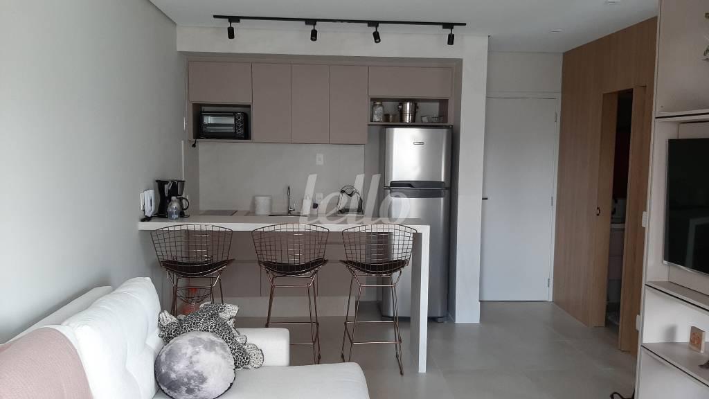 SALA / COZINHA de Apartamento à venda, Padrão com 34 m², 1 quarto e 1 vaga em Ipiranga - São Paulo