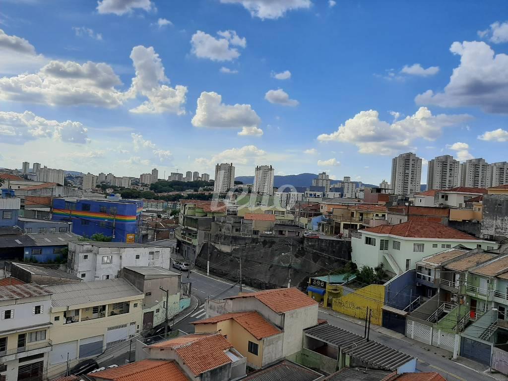VISTA DA SALAS de Apartamento à venda, Padrão com 70 m², 2 quartos e 1 vaga em Vila Romero - São Paulo