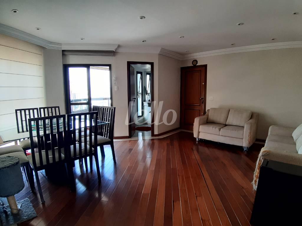 06-SALA de Apartamento à venda, Padrão com 147 m², 4 quartos e 3 vagas em Vila Valparaíso - Santo André