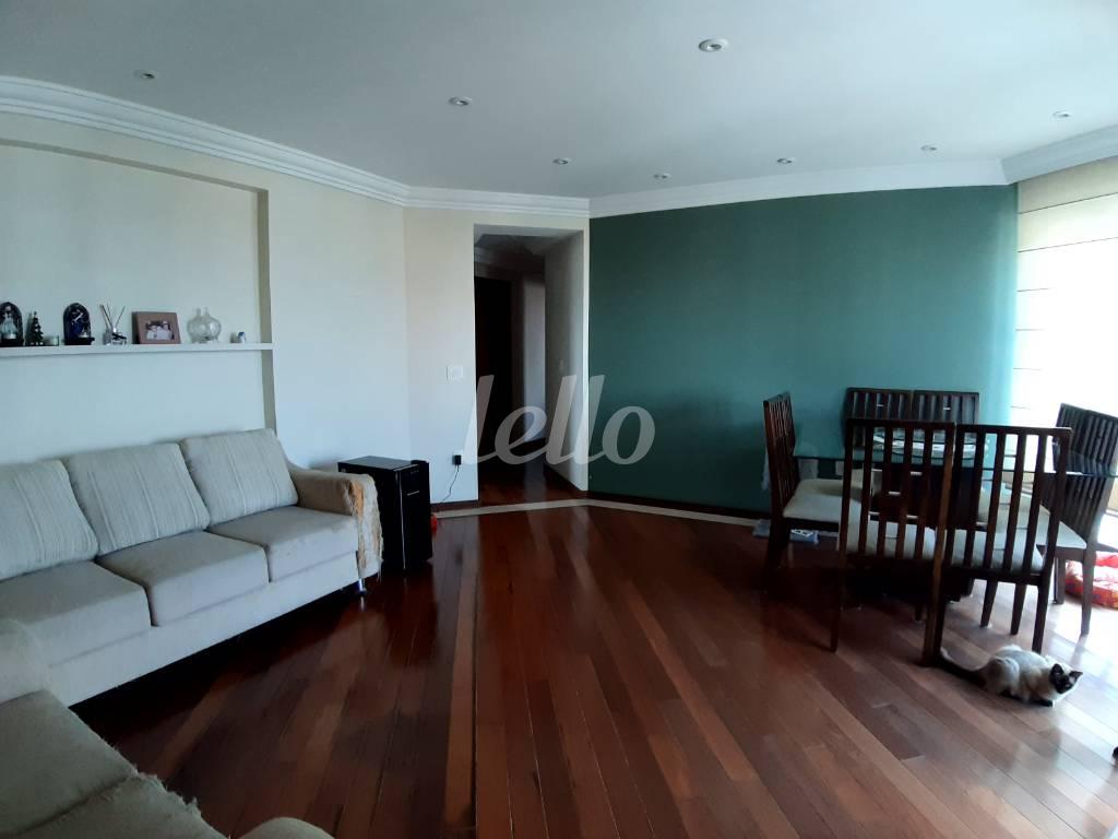 04-SALA de Apartamento à venda, Padrão com 147 m², 4 quartos e 3 vagas em Vila Valparaíso - Santo André