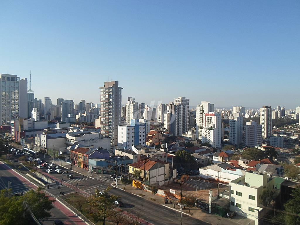 VISTA de Sala / Conjunto à venda, Padrão com 120 m², e 1 vaga em Vila Mariana - São Paulo