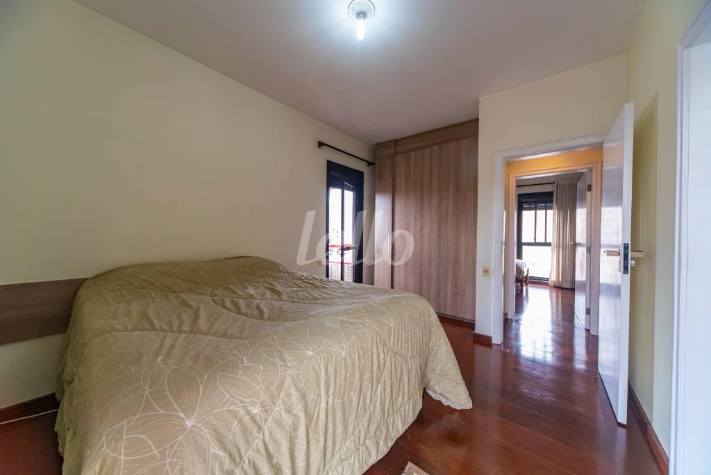 SUÍTE 2 de Apartamento à venda, Padrão com 310 m², 5 quartos e 6 vagas em Vila Bastos - Santo André