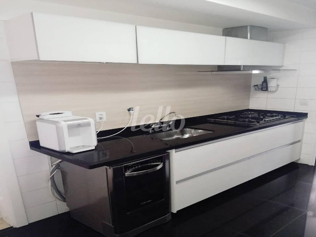 COZINHA de Apartamento à venda, Padrão com 102 m², 3 quartos e 2 vagas em Ipiranga - São Paulo