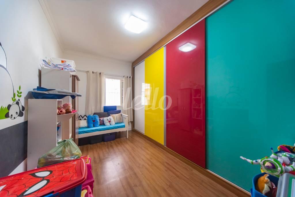 DORMITÓRIO 3 de Casa à venda, sobrado com 231 m², 4 quartos e 4 vagas em Vila Alpina - Santo André