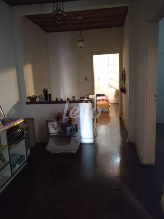 2 ANDAR de Casa para alugar, sobrado com 160 m², 3 quartos e 11 vagas em Sumaré - São Paulo