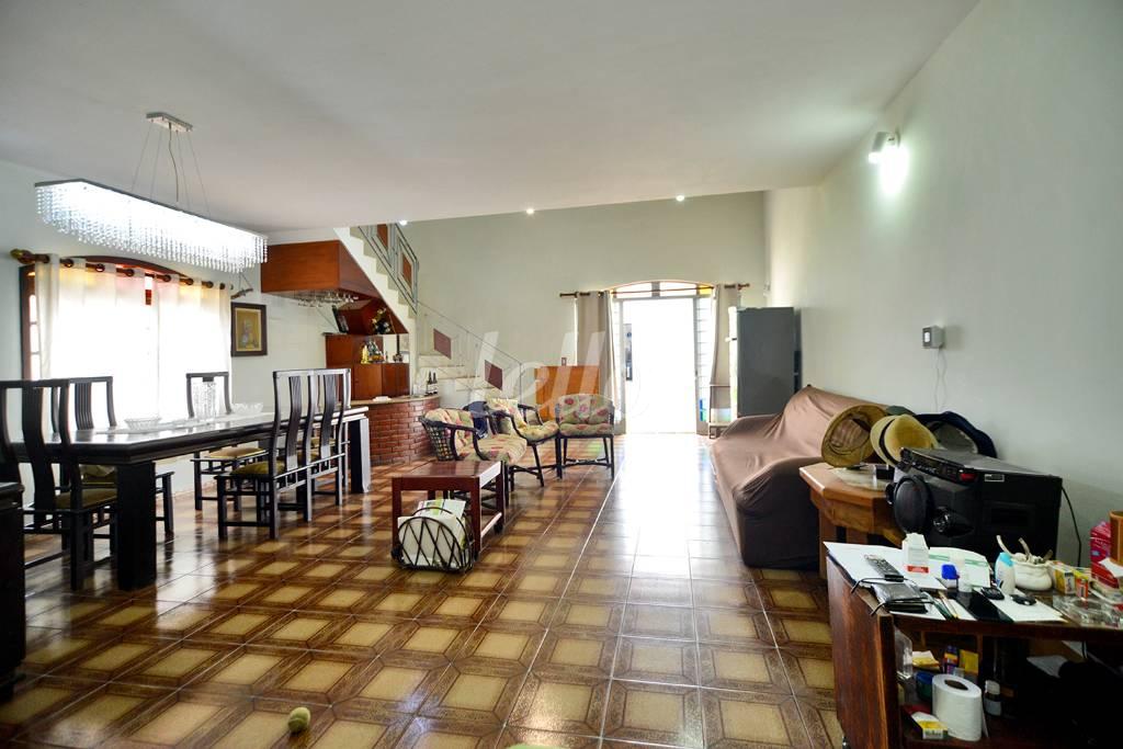 SALA DOIS AMBIENTES de Casa à venda, sobrado com 477 m², 5 quartos e 4 vagas em Vila Mariana - São Paulo