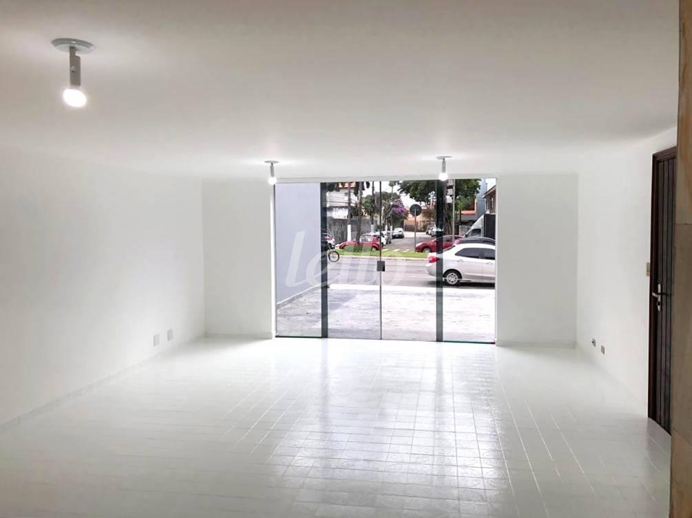 ENTRADA de Casa à venda, sobrado com 290 m², e 14 vagas em Planalto Paulista - São Paulo