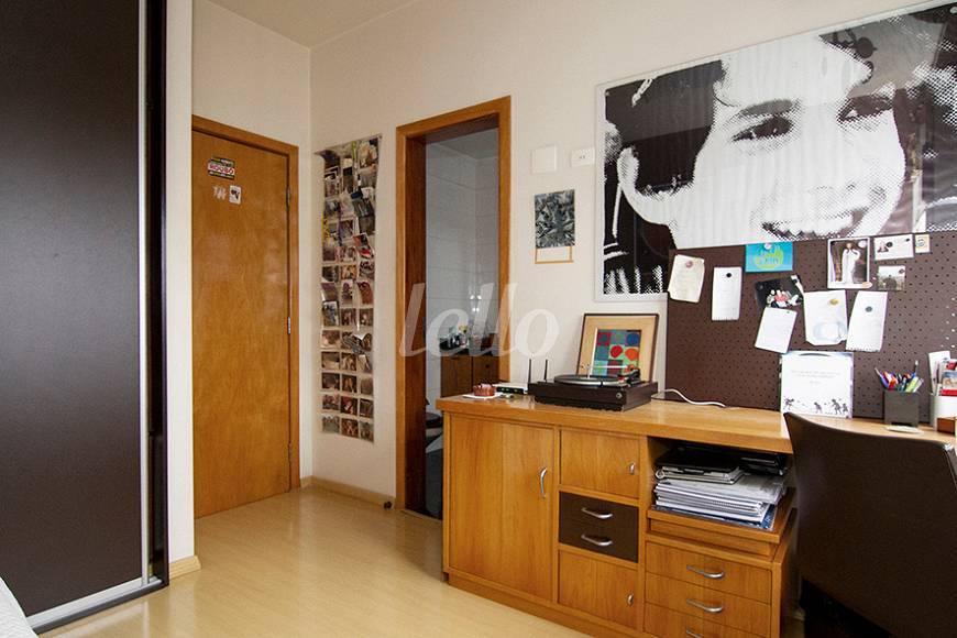 SUÍTE de Apartamento à venda, Padrão com 202 m², 3 quartos e 3 vagas em Moema - São Paulo