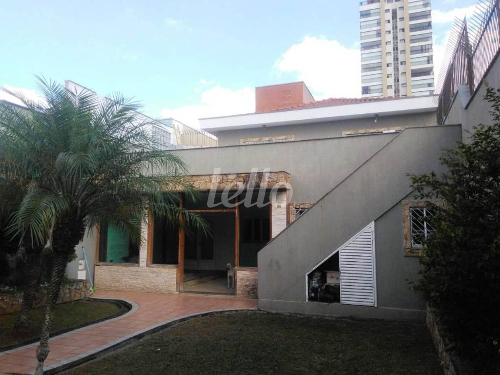 FACHADA POSTERIOR de Casa à venda, sobrado com 360 m², 4 quartos e 4 vagas em Vila Carrão - São Paulo