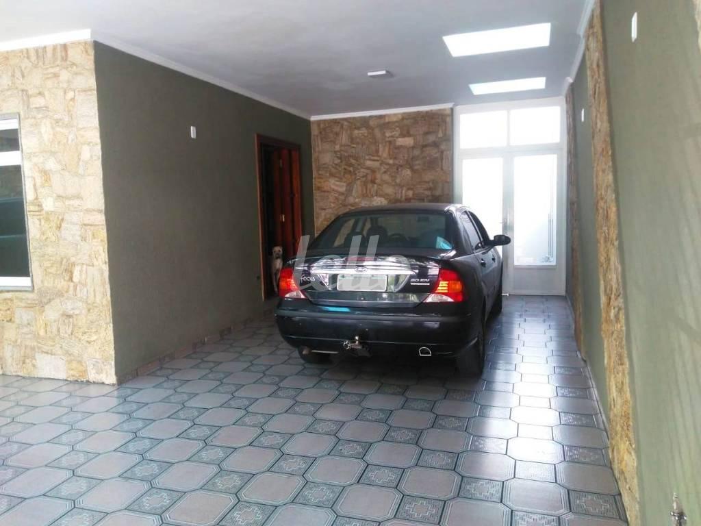 GARAGEM de Casa à venda, sobrado com 360 m², 4 quartos e 4 vagas em Vila Carrão - São Paulo