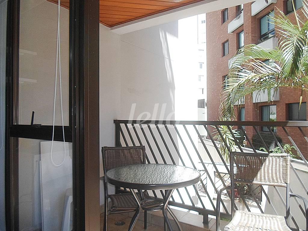 SACADA de Apartamento à venda, Padrão com 135 m², 4 quartos e 2 vagas em Vila Mariana - São Paulo