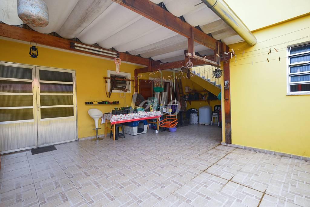 ÁREA CHURRASQUEIRA de Casa à venda, sobrado com 191 m², 4 quartos e 3 vagas em Vila Isolina Mazzei - São Paulo