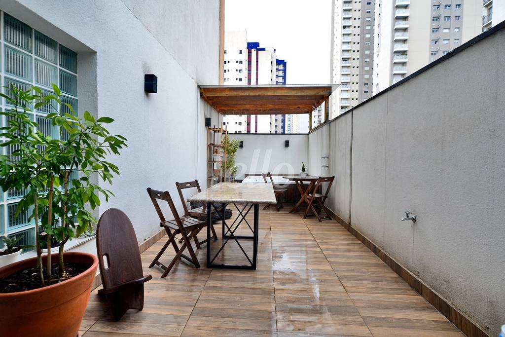 VARANDA GOURMET de Apartamento à venda, Padrão com 219 m², 2 quartos e 2 vagas em Pinheiros - São Paulo