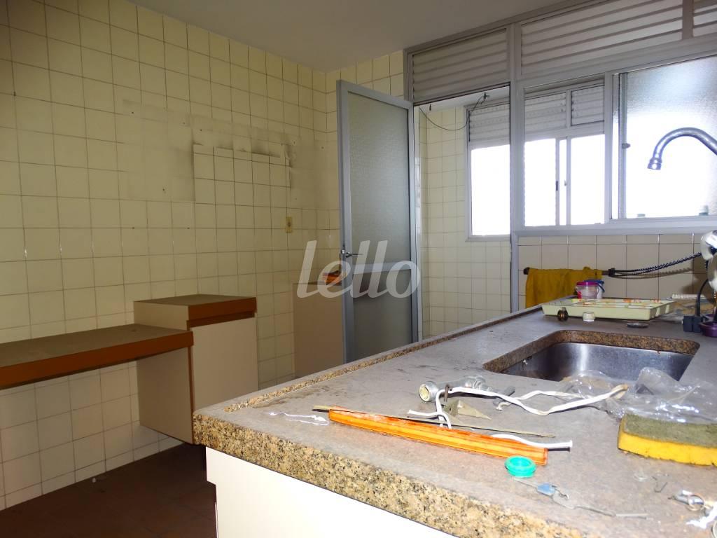 COZINHA de Apartamento à venda, Padrão com 111 m², 3 quartos e 2 vagas em Vila Pompeia - São Paulo