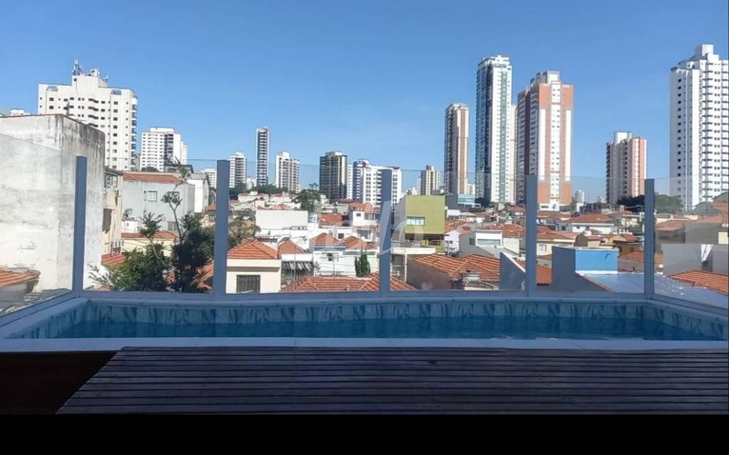 PISCINA de Casa à venda, sobrado com 219 m², 3 quartos e 5 vagas em Tatuapé - São Paulo