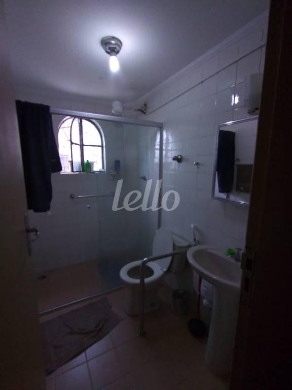 WC de Casa à venda, sobrado com 215 m², 5 quartos e 4 vagas em Santana - São Paulo