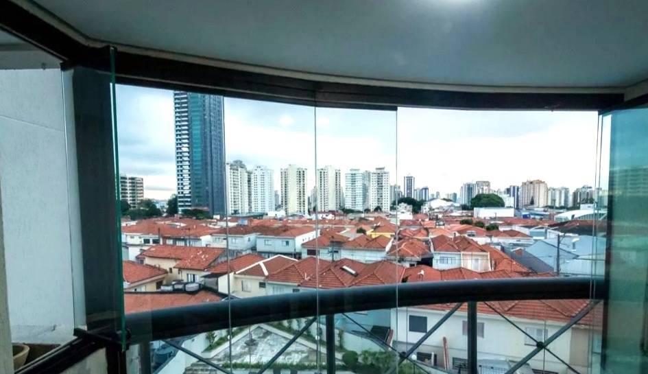 SACADA ENVIDRAÇADA de Apartamento à venda, Padrão com 73 m², 3 quartos e 2 vagas em Tatuapé - São Paulo