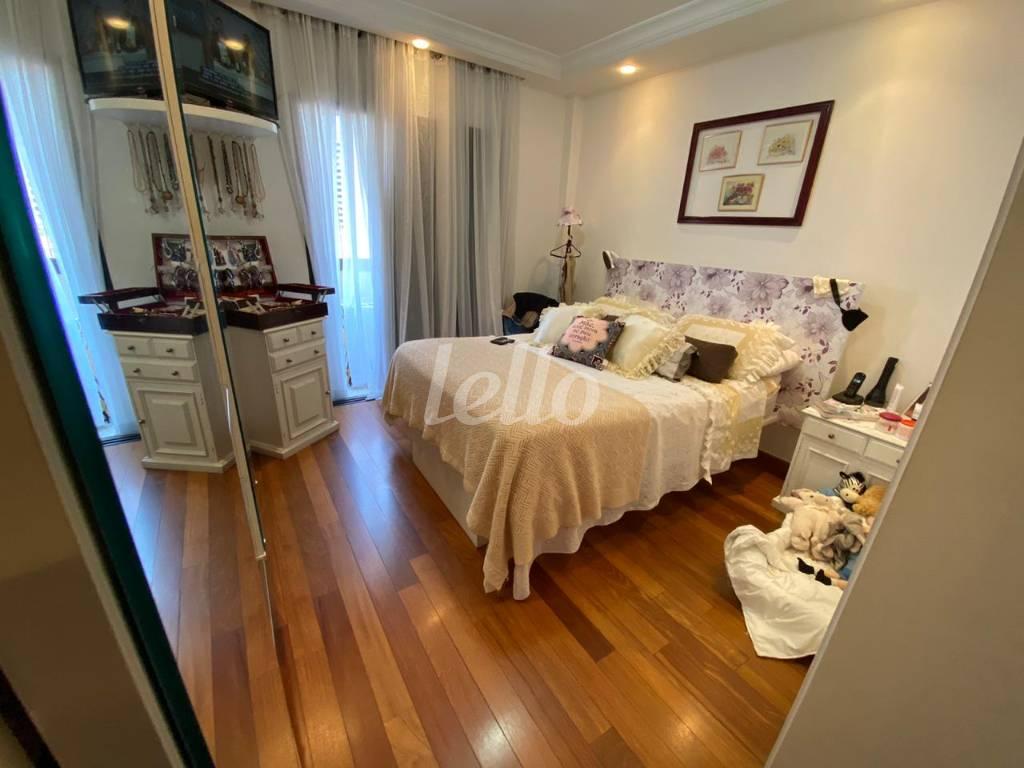 SUÍTE PRINCIPAL de Apartamento à venda, Padrão com 140 m², 5 quartos e 2 vagas em Vila Gomes Cardim - São Paulo