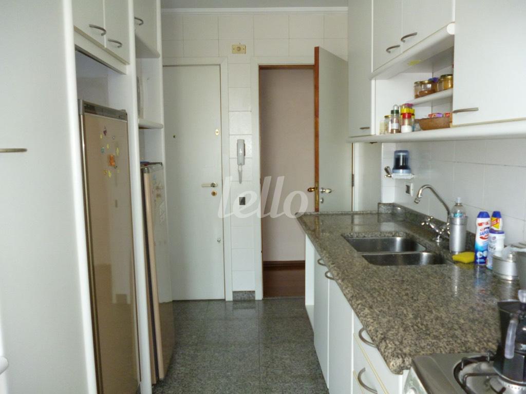 COZINHA 2 de Apartamento à venda, Padrão com 106 m², 3 quartos e 1 vaga em Brooklin Paulista - São Paulo