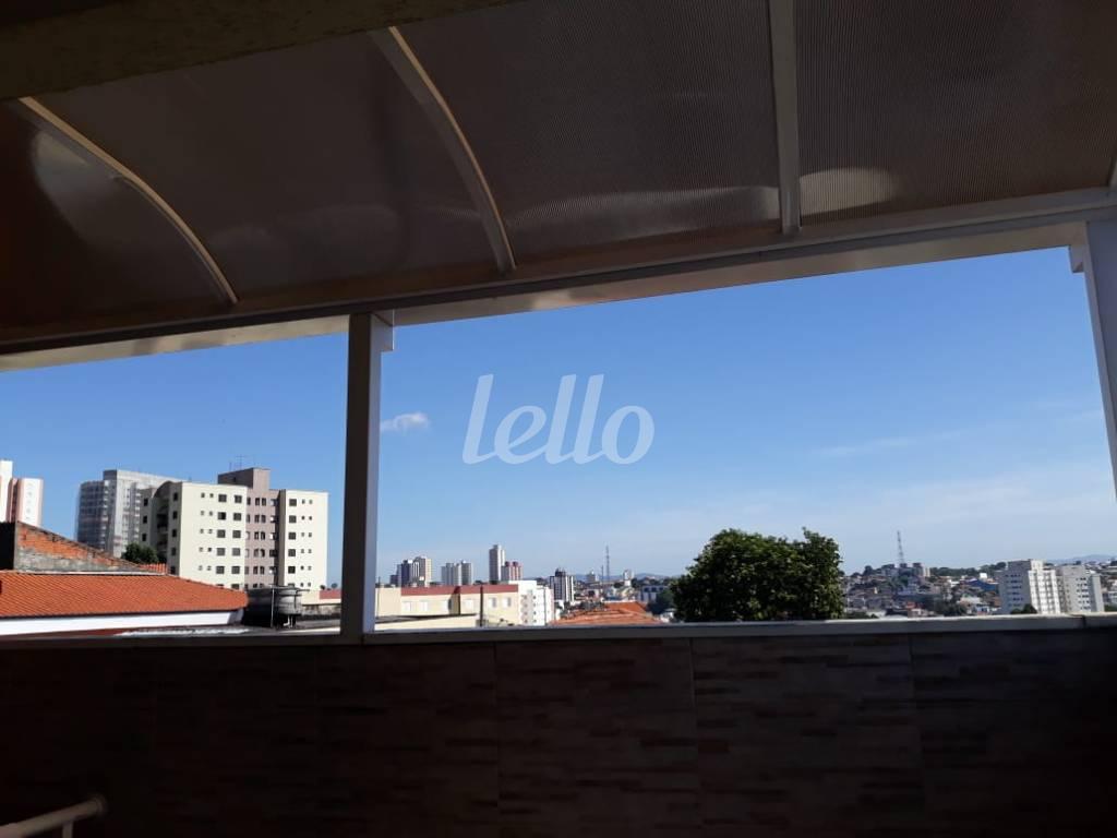 ÁREA EXTERNA de Casa à venda, sobrado com 198 m², 4 quartos e 4 vagas em Vila Matilde - São Paulo