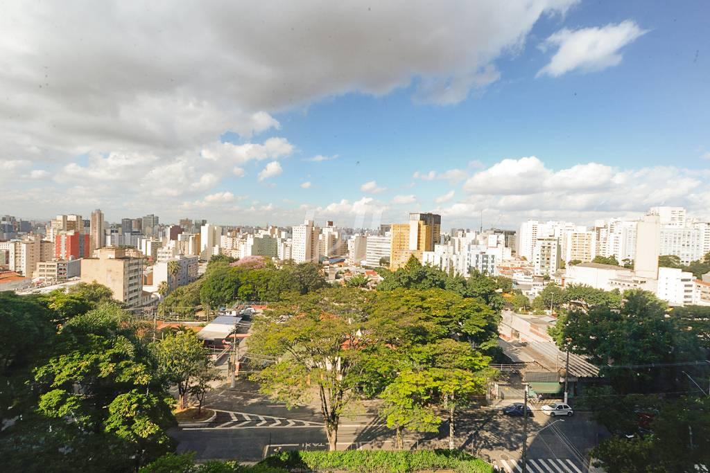 VISTA SALA DOIS AMBIENTES 1 de Apartamento à venda, Padrão com 612 m², 4 quartos e 3 vagas em Bela Vista - São Paulo