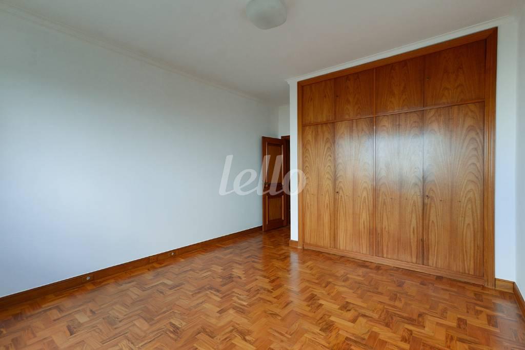 DORMITÓRIO 3 de Apartamento à venda, Padrão com 612 m², 4 quartos e 3 vagas em Bela Vista - São Paulo