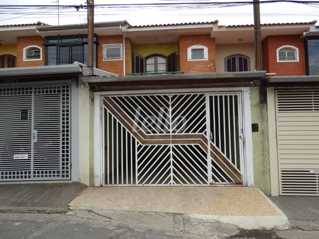 FACHADA de Casa à venda, sobrado com 109 m², 3 quartos e 1 vaga em Vila Ivone - São Paulo
