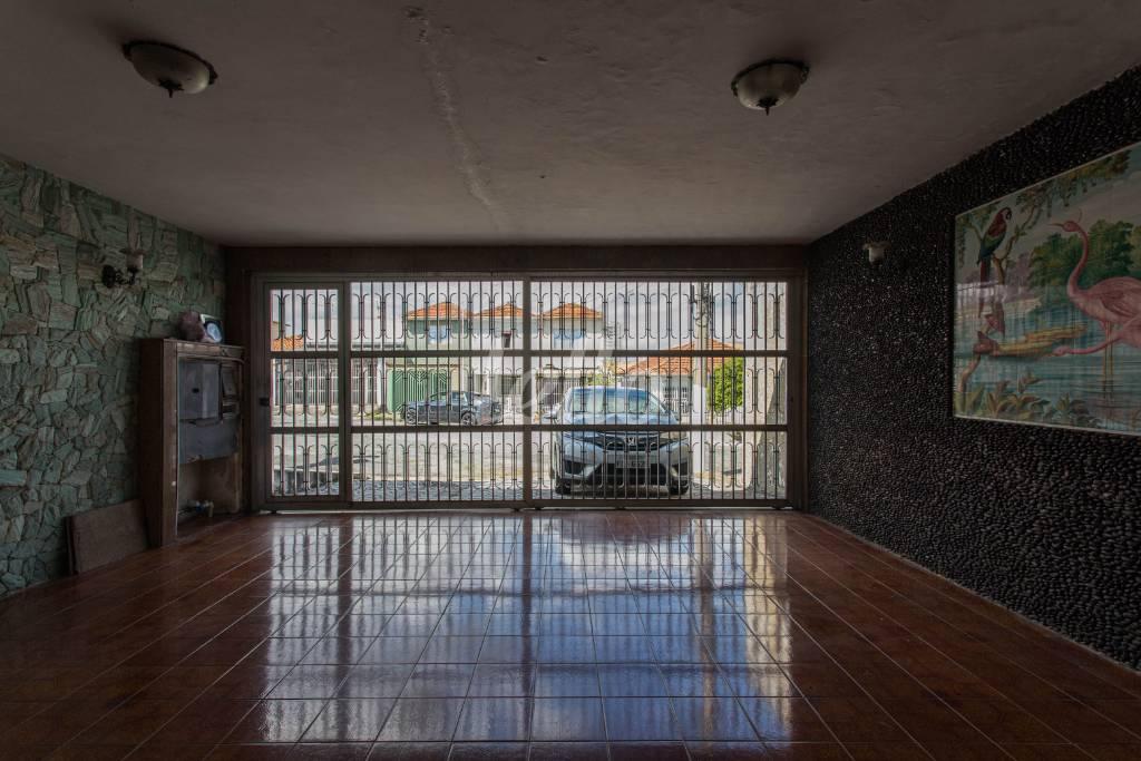 GARAGEM de Casa à venda, sobrado com 174 m², 3 quartos e 2 vagas em Vila Prudente - São Paulo
