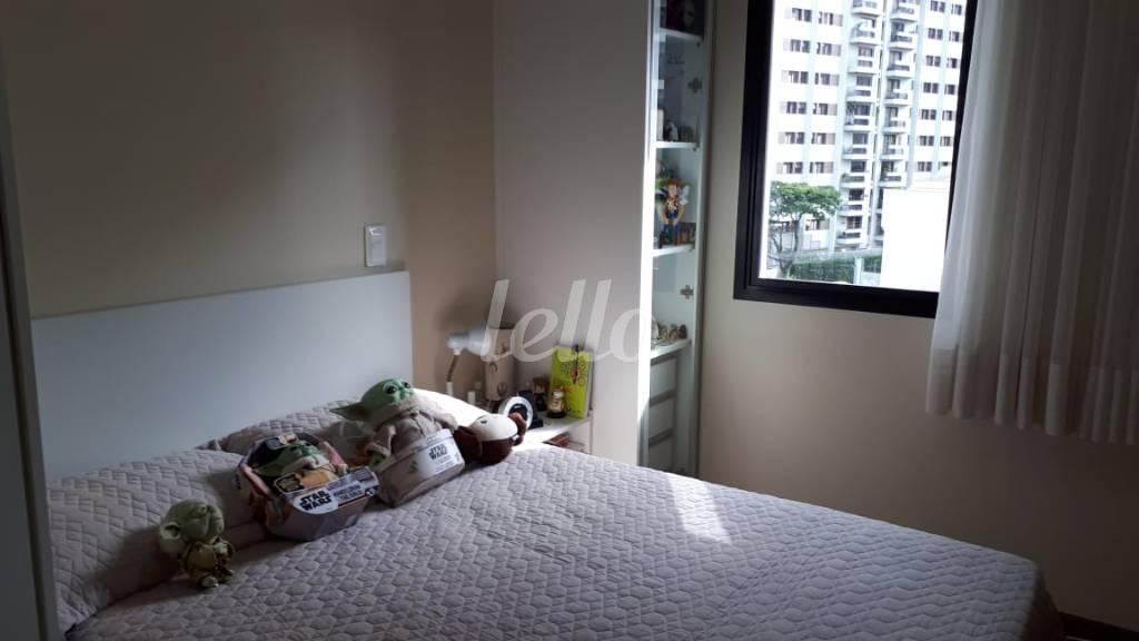 QUARTO de Apartamento para alugar, Padrão com 163 m², 3 quartos e 2 vagas em Vila Bastos - Santo André