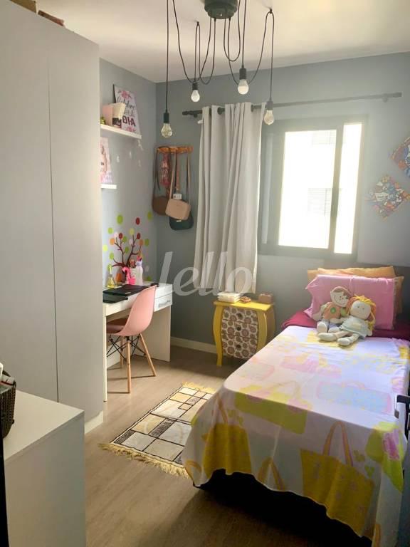 DORMITÓRIO de Apartamento à venda, Padrão com 75 m², 3 quartos e 1 vaga em Vila Floresta - Santo André