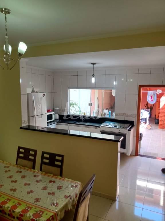 COZINHA de Casa à venda, sobrado com 180 m², 3 quartos e 4 vagas em Vila Leopoldina - Santo André