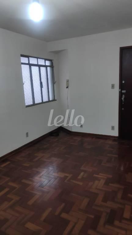 SALA DE ESTAR de Apartamento à venda, Padrão com 66 m², 2 quartos e em Pinheiros - São Paulo