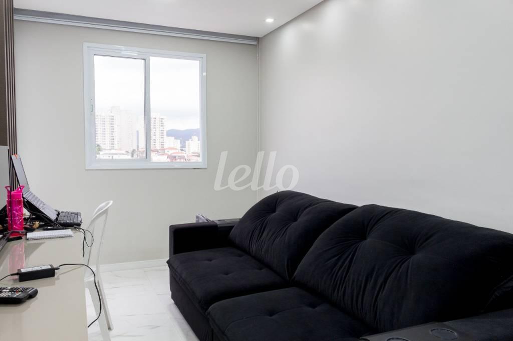 SALA DE ESTAR de Apartamento à venda, Padrão com 45 m², 1 quarto e 1 vaga em Vila Mazzei - São Paulo