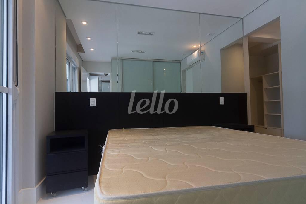 DORMITÓRIO de Apartamento para alugar, Padrão com 54 m², 1 quarto e 1 vaga em Itaim Bibi - São Paulo