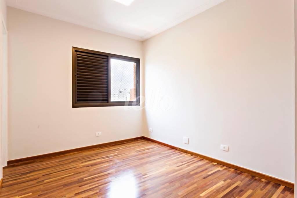 SUÍTE de Apartamento à venda, Padrão com 210 m², 3 quartos e 3 vagas em Brooklin Paulista - São Paulo