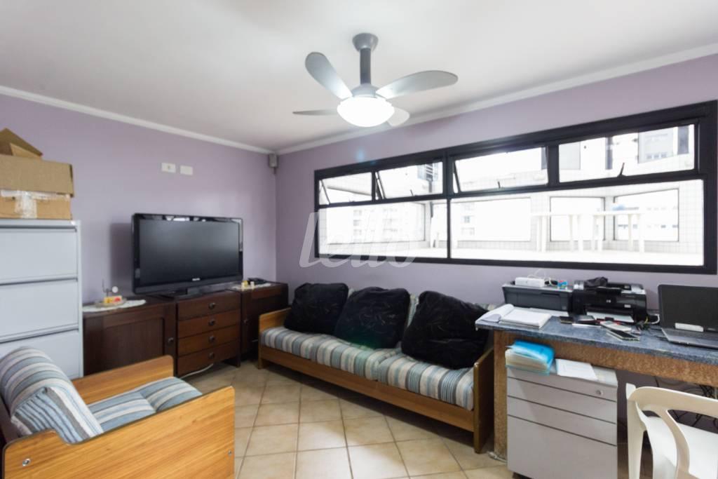 ESCRITÓRIO de Apartamento à venda, Duplex com 190 m², 3 quartos e 3 vagas em Santana - São Paulo