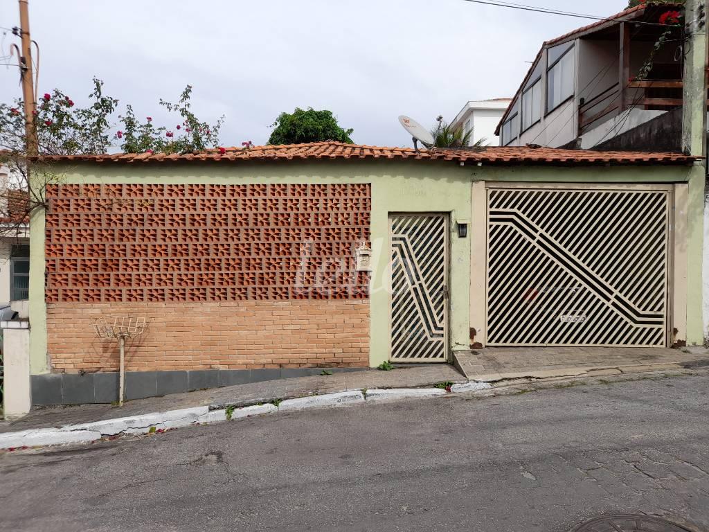 FACHADA de Casa à venda, térrea com 115 m², 3 quartos e 1 vaga em Vila Mazzei - São Paulo